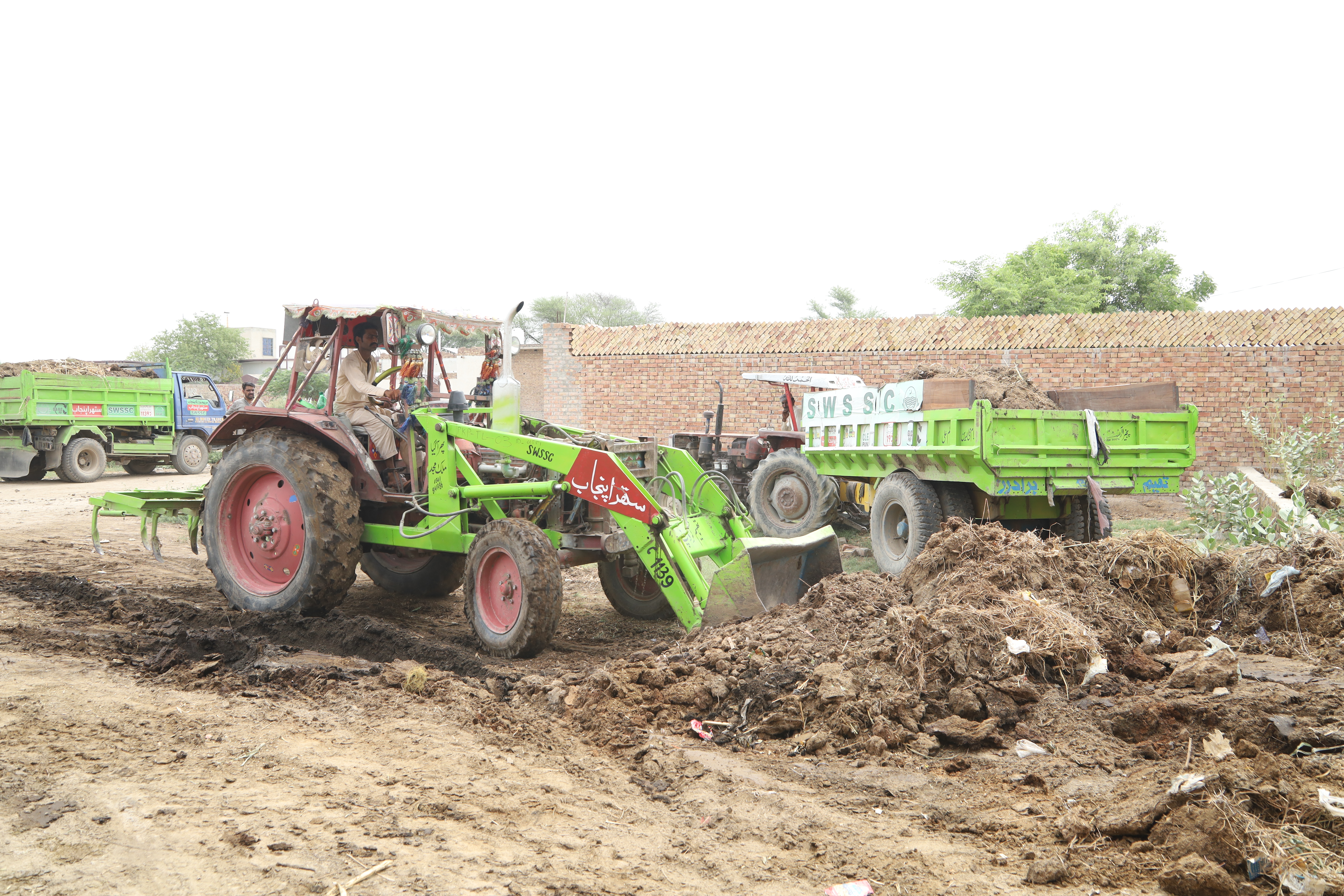 Suthra Punjab Field Workers Collecting Waste Debris